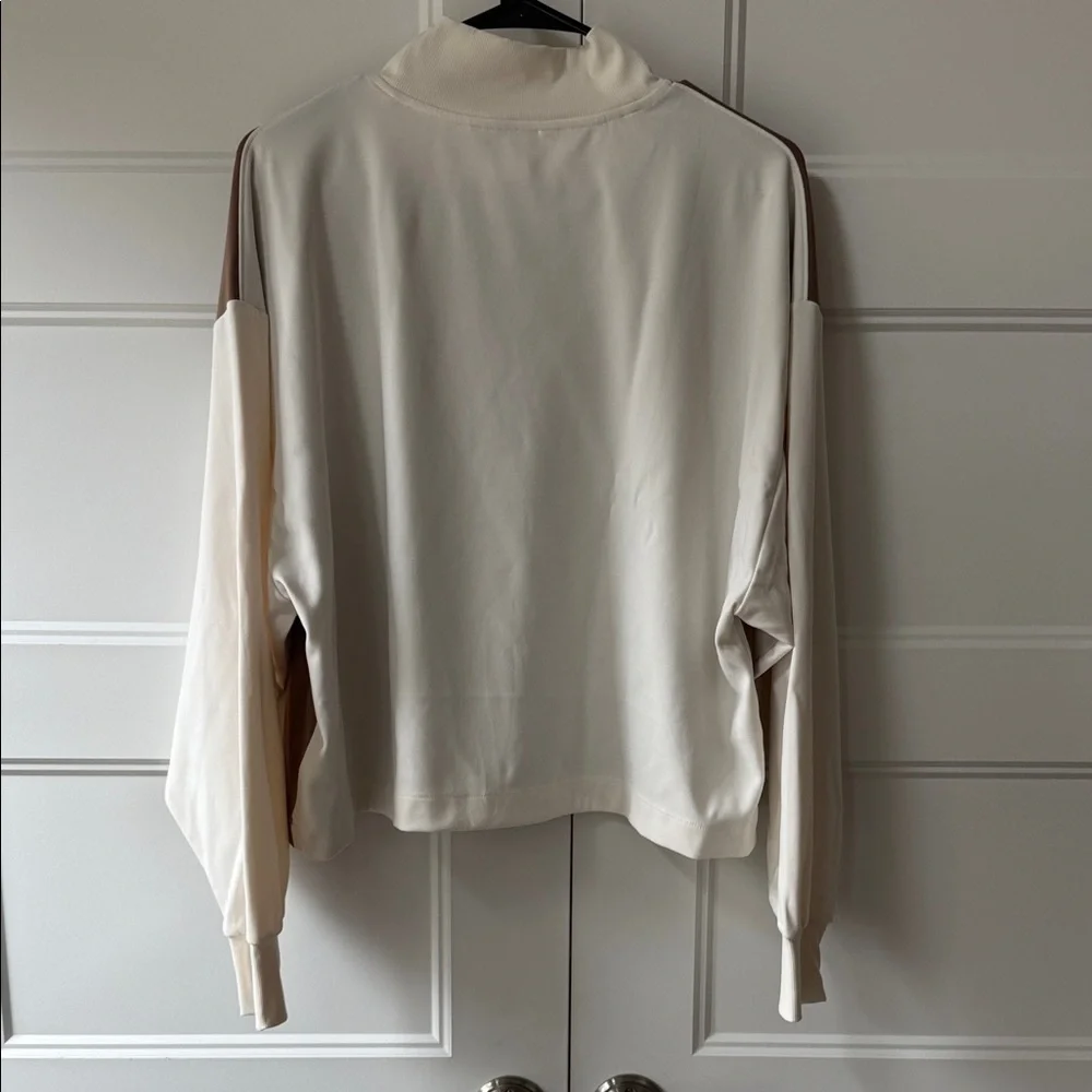 Athleta Brown and Cream Sweatshirt - Picture 7 of 8